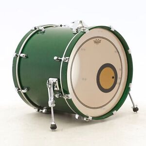 Tama StarClassic Performer 18x22 Bass Drum, Emerald Green