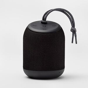 heyday Cylinder Portable Bluetooth Speaker With Strap - Black