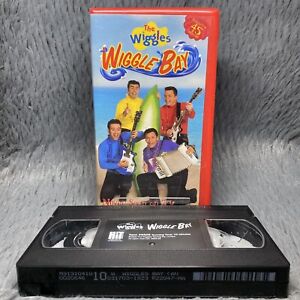 The Wiggles: Wiggle Bay VHS Tape 2003 Never Seen On TV 45 Min Clam Shell Case