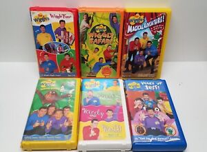 The Wiggles VHS Clam Shell Lot Of (6) Wake Up Jeff, Wiggle Time, Wiggly Safari
