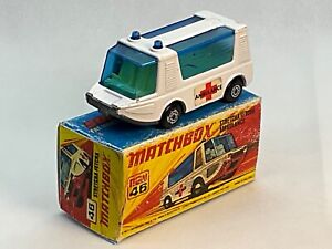Moko Lesney Matchbox #46 Strecha Fetcha Ambulance Superfast/ Box