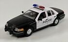 *NEW* Welly 1:24 Diecast Car 1999 Ford Crown Victoria Police Red/Blue Light Bar