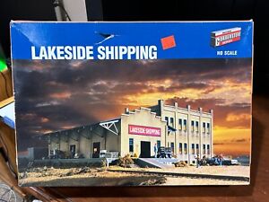HO Scale Walthers Lakeside Shipping kit