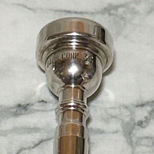 VINCENT BACH Trumpet Mouthpiece CORP. 3C Old Stamp