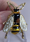 Bee Vintage Gold Pin Brooch D-4520
