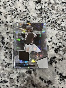 Fernando Tatis Jr 2021 Panini The National Silver packs 8/23 Cracked Ice Patch
