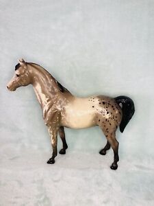 Vintage - Breyer Traditional - Family Arabian Mare “ Speck” Gray Spotted