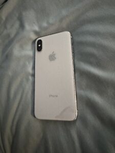 Apple iPhone X - 256GB - Silver (Unlocked) A1865 (CDMA + GSM)