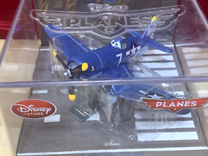 Pixar Disney Store Planes - SKIPPER - DieCast - New Corsair F4U Jolly Roger Cars