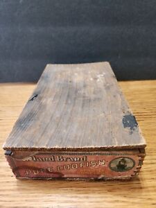 ANTIQUE PORTLAND BRAND FINGER JOINTED COD FISH BOX