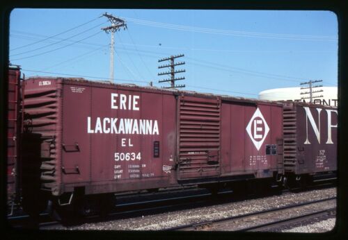 Railroad Slide - Erie Lackawanna #50634 Box Car 1977 Westmont Illinois Freight