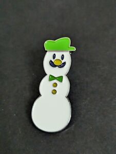Nintendo Exclusive Mario Luigi Snowman Pin