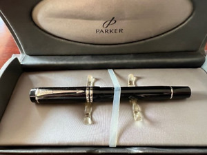 Parker Duofold Rollerball Pen Black & Silver. New In Box.