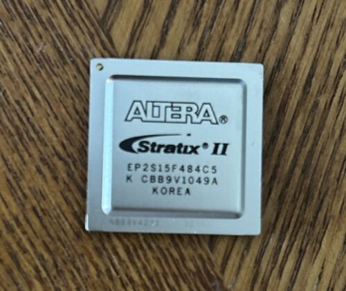 ALTERA EP2S15F484C5 FPGA - Stratix II 780 LABs 342 IOs. 1.2V.  P1
