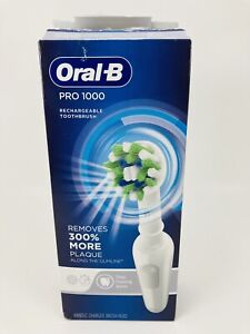 Oral-B Pro 1000 Power Rechargeable Electric Toothbrush Powered By Braun, 1 count