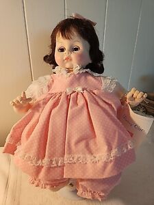 Vtg 1965 Madame Alexander Pussycat Doll w/Original Outfit 18 in~ Mint Condition