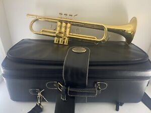 New ListingTrumpet Yamaha Model 8310Z Bobby Shew Bb Trumpet SN D68621 & Case