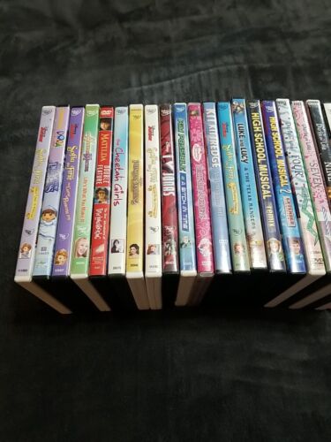 Lot DEAL 26 DVD Movies / Animated Cartoon / Family Kids Children Girls DVDs