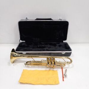 Trumpet w/Black Carrying Case