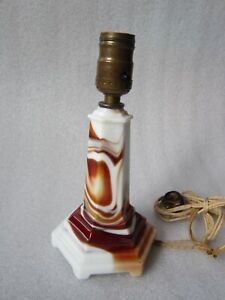 RARE 1940’S ART DECO GLOBE SPECIALTY CO. CARAMEL SLAG GLASS ELECTRIC LAMP BASE
