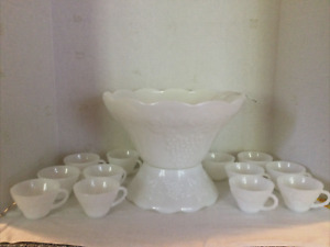 Anchor Hocking Milk Glass Harvest Grape Punch Bowl Set w/Ladle 12 cups