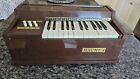 Vintage Magnus 300 Portable Electric Chord Organ w Built In Speaker Tested/Works