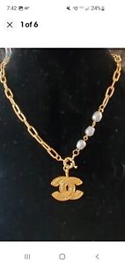 Authentic Vintage  Goldtone Pearl CC Chanel Logo Pull Charm pendant  necklace