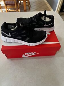 Nike Free Run 2 (537732-004) - Size 8 - Black/Dark Grey/White - Men's Shoes
