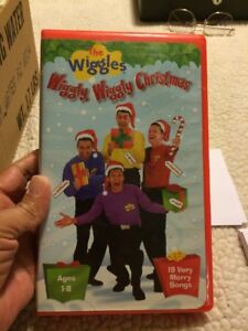 The Wiggles: Wiggly Wiggly Christmas (VHS, 2000) Clam Shell Case