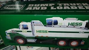 HESS DUMP TRUCK AND LOADER 2017 New