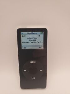 Apple iPod Nano 1st Generation 1gb Silver A1137 *USED*