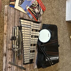 Ludwig Xylophone 32-Key With Case Stand Books And Practice Pad Read