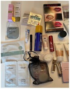 30 Pcs  Skincare/Makeup/Haircare/Fragrance Lot of Samples + cosmetic bag