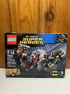 LEGO DC Comics Super Heroes: Gotham City Cycle Chase (76053) Retired New