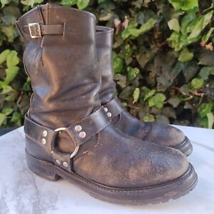 Very Distressed Frye Harness Boots Men's Size 9 D Black USA