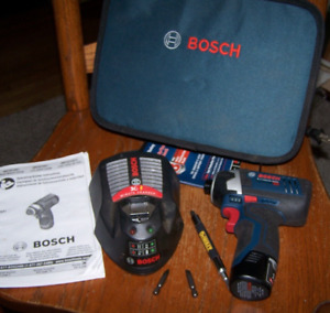 BOSCH PS41 12V IMPACT WITH Battery, Charger, Bit Holder, Case, Bits, Manual NICE