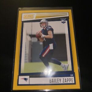 2022 Score - Rookies Gold #310 Bailey Zappe (RC)