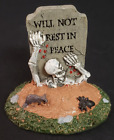 Lemax Spooky Town Halloween Village Skeleton Tombstone Gravestone Cemetery Rat