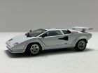 Welly 1/24 Lamborghini Countach LP 5000 S Diecast White