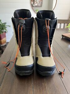 Thirtytwo STW BOA snowboard boots- Khaki Size 9.5