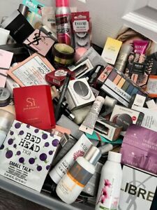 makeup set bundle with free makeup bag, MAC NYX Estēe Lauder Benefit Burberry
