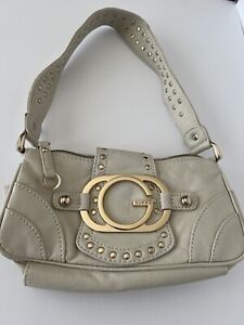 Vintage Guess women's small shoulder bag Leather strap White Color, Gold Logo