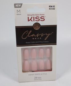 KISS Classy Nails Keep Calm & Stay Classy 28 Medium Nails & Glue 83602 KCS02
