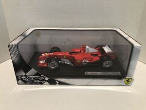 1:18 HotWheels 2005 Michael Schumacher #1 Ferrari F2005 (G9727)