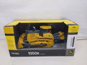 Ertl  John Deere 1050K Bulldozer 1/50 Construction Toy