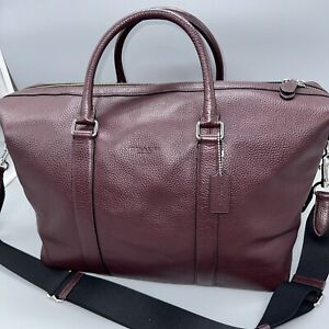 COACH VOYAGER TRAVEL DUFFLE  BAG IN PEBBLE LEATHER F93596 OXBLOOD