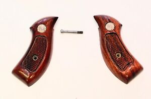 Vintage Smith & Wesson J Frame Hardwood Checkered Grips w/ Medallions
