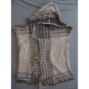 Cliche Couture Pancho Hooded Women Sz XL Vest Southwestern Sleeveless Frayed