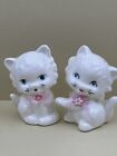New ListingVintage Unbranded White Kitten with Ribbon salt and Pepper shakers