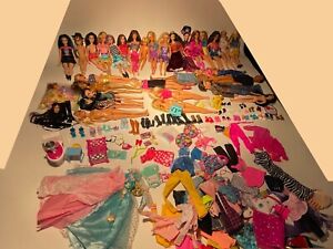 Huge LOT of BARBIE Dolls - 30 Dolls + Shoes Accessories